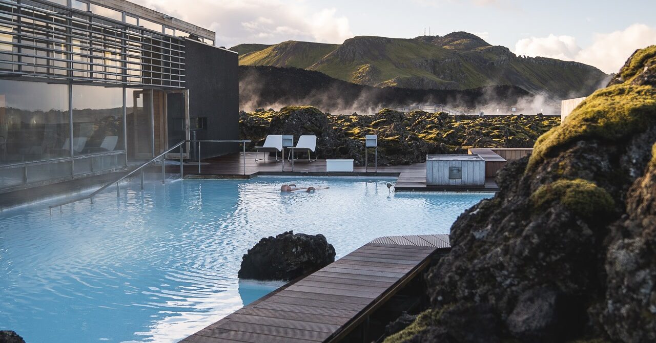 BL_SILICA_HOTEL_EXTERIOR_GO_0920-UNL_8
