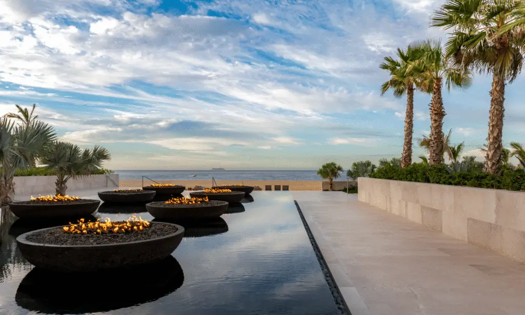 Nobu-Hotel-Los-Cabos-Firepits
