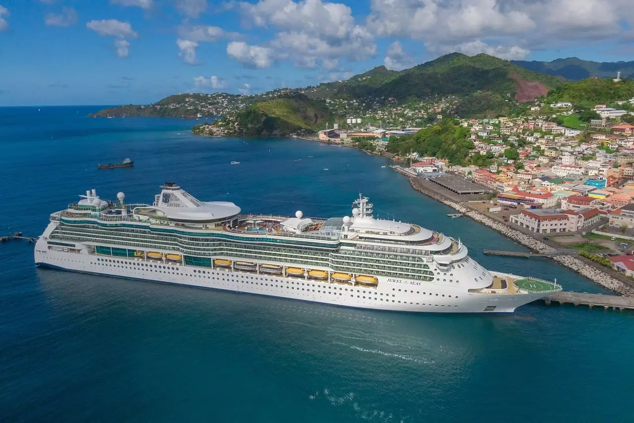 Cruise ship southern Caribbean