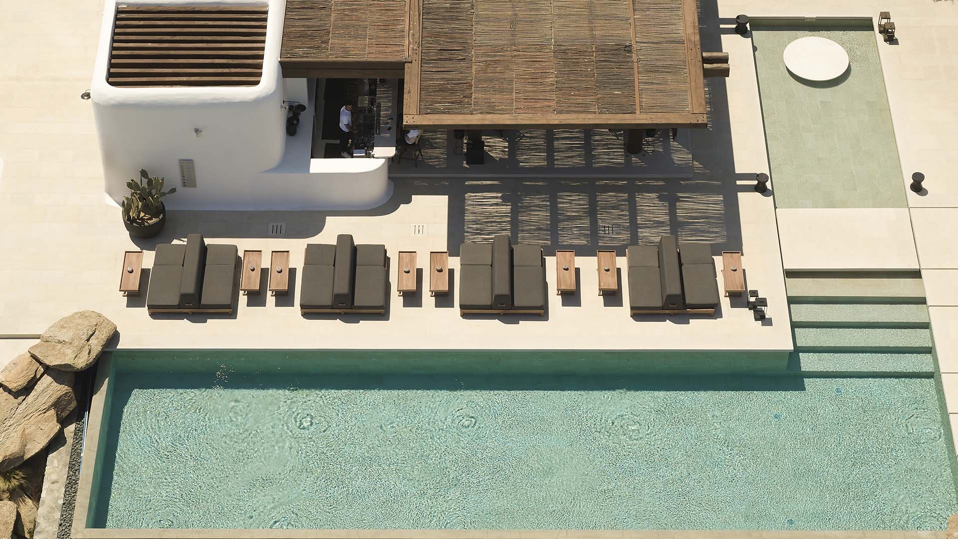 Luxury Mykonos travel at Kalesma Mykonos with private pools and sunset views