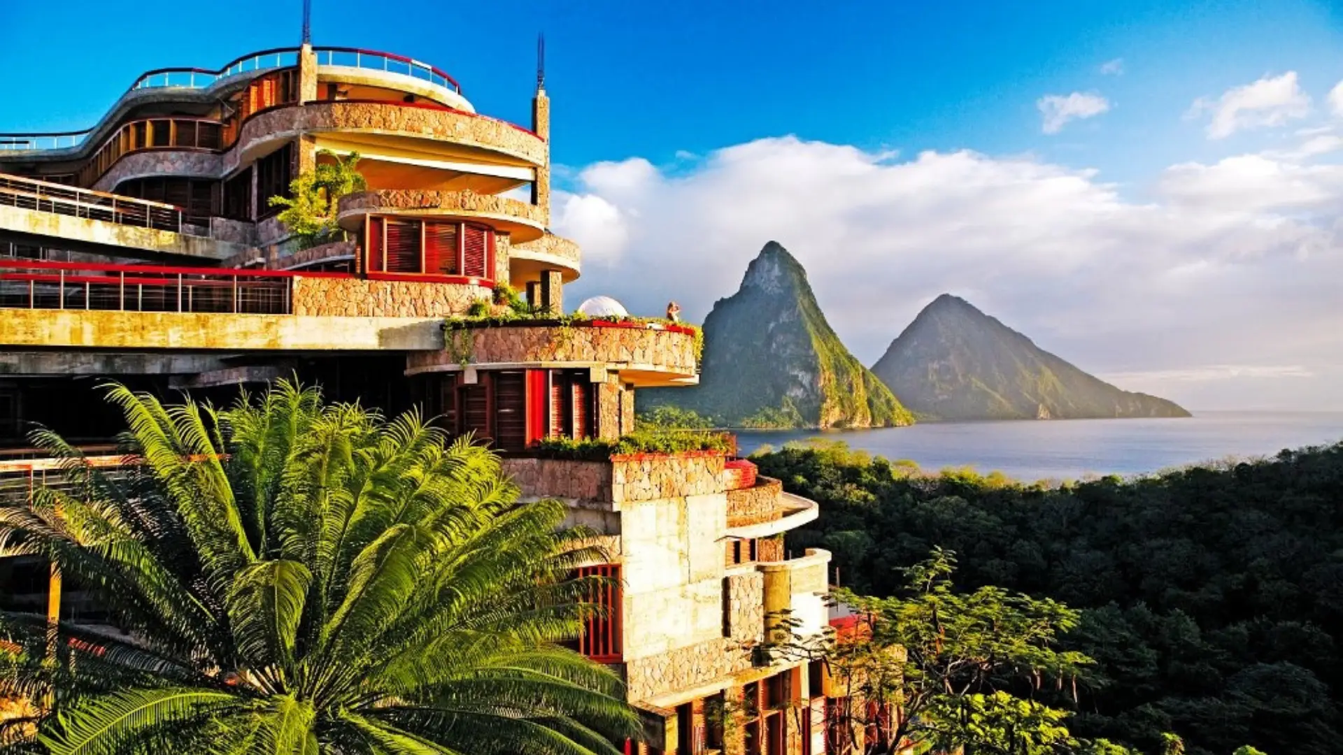 Luxury Caribbean travel romantic resort at Jade Mountain St Lucia